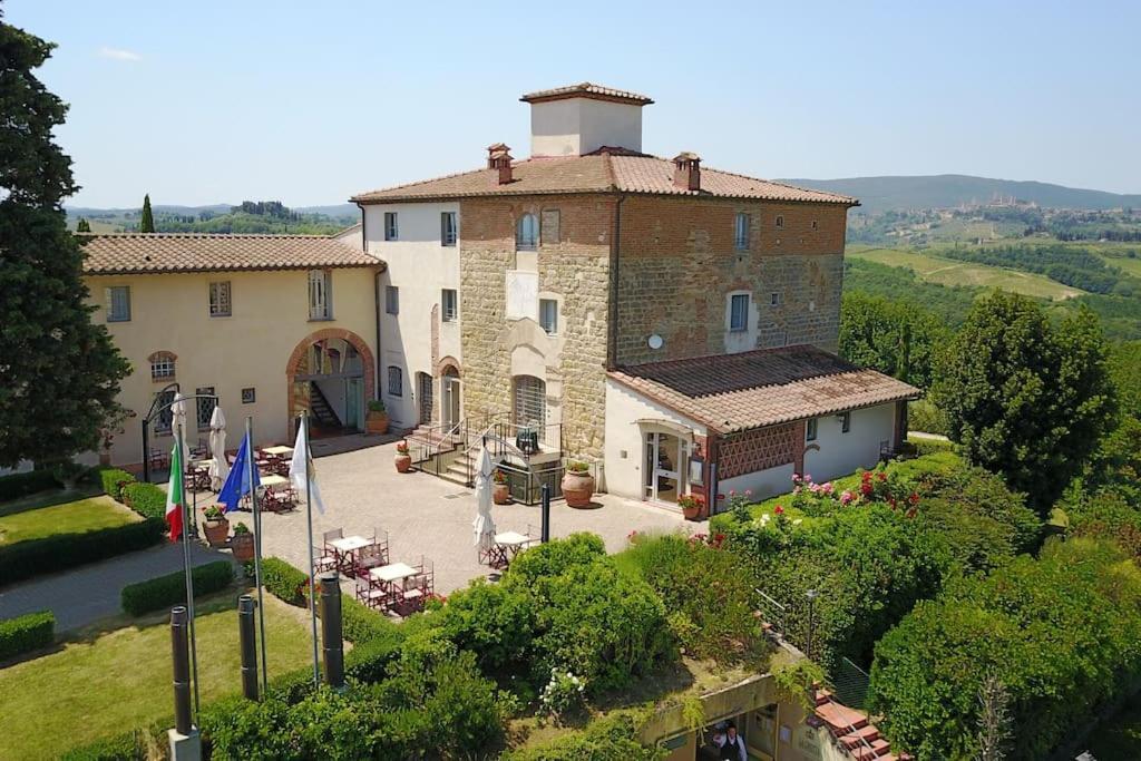 Castello Di Fulignano Ildebrando Superior Apartment San Gimignano Exterior foto